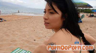 Rina Ellis starring in Virtual Vacation Hawaii 5-8 - ATKGirlfriends (FullHD 1080p)