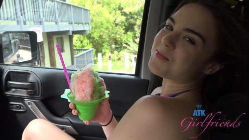 Megan Marx starring in Virtual Vacation Hawaii 4-12 - ATKGirlfriends (FullHD 1080p)