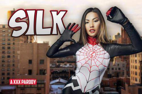 Polly Pons starring in Silk A XXX Parody - VRCosplayx (UltraHD 4K 2700p / 3D / VR)