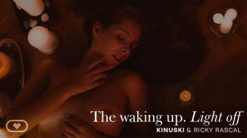 Kinuski starring in The waking up - Light off - VirtualRealPorn (FullHD 1080p / 3D / VR)