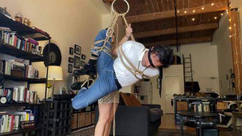 Kino Payne And Elise Graves - Kino Offers Himself To Elise For Her To Practice Shibari - Rope Suspension - Suffering - Inverted Suspension - HangInThere (HD 720p)