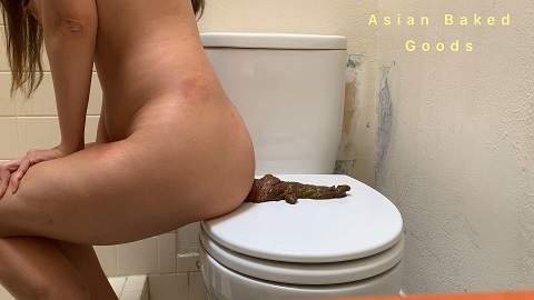 Marinayam19 starring in Shit side ways on the toilet seat - ScatShop (FullHD 1080p / Scat)