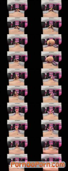 Abella Danger starring in 2 In The Pink - HoloGirlsVR (4K UHD 3840p / 3D / VR)
