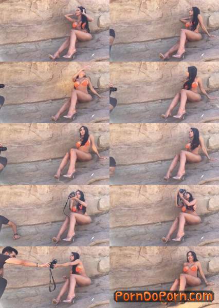 Lela Star starring in Orange bikini In the desert - OnlyFans (FullHD 1080p)