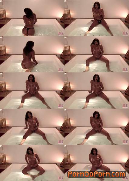 Camilla Jolie starring in Hot Tub - JolieAndFriends (FullHD 1080p)