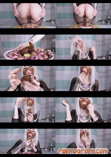 DirtyBetty starring in Do not let this bitch play with food - ScatShop (FullHD 1080p / Scat)
