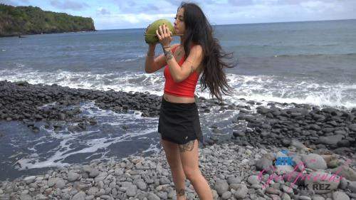 Mi Ha Doan starring in Virtual Vacation Hawaii 11-14 - ATKGirlfriends (SD 400p)