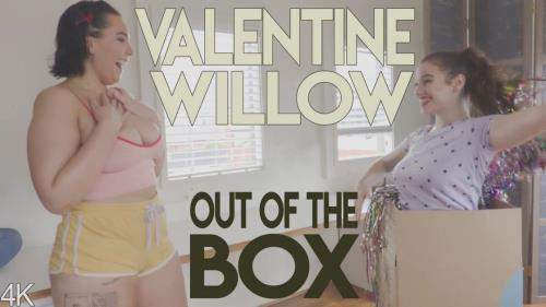 Valentine, Willow starring in Out of the box - GirlsOutWest (FullHD 1080p)