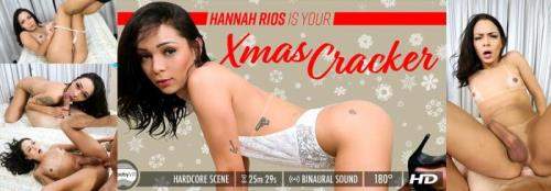 Hanna Rios starring in Xmas Cracker - GroobyVR (HD 960p / 3D / VR)