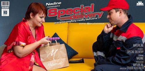 Nadine (45) starring in Mature got a special delivery from a toyboy - Mature.nl (FullHD 1080p)