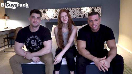 Sean Costin, Collin Simpson, Jane Rogers starring in CUCKOLD! Sean Costin FUCKS Collin Simpson Then These Muscle Savages Wreck A Petite Redhead While Her Boy Friend Watches. WOW! - BiGuysFUCK (FullHD 1080p)