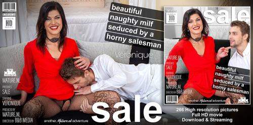 Veronique (42) starring in Beautiful MILF Veronique has a young salesman over - Mature.nl (FullHD 1080p)