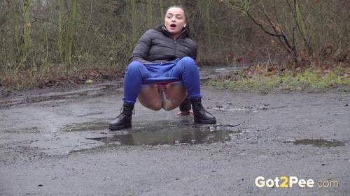 Puddle Patrol - G2P (FullHD 1080p / Pissing)