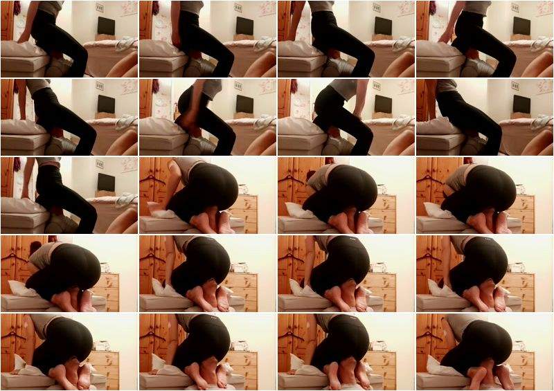 Full Weight Facesitting For Face Chair Ass And Pussy Smothering In Black Spandex Leggings - Clips4sale (FullHD 1080p)