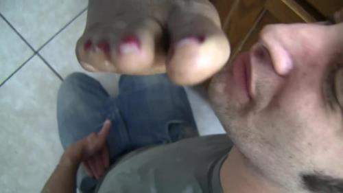 Licking Yolandas Dirty Ebony Feet - Clips4sale (HD 720p)