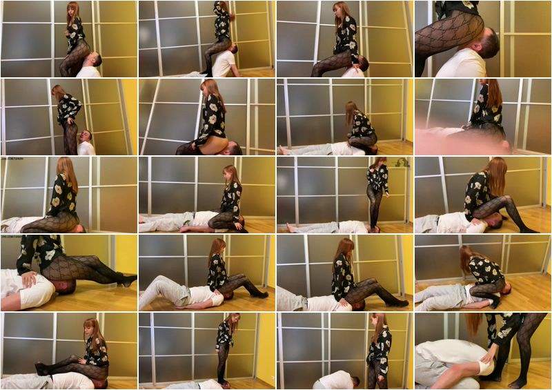 Hot Petite Girlfriend Facesitting In Fishnet Pantyhose And Head Trample Femdom - PetitePrincessFemdom (FullHD 1080p)