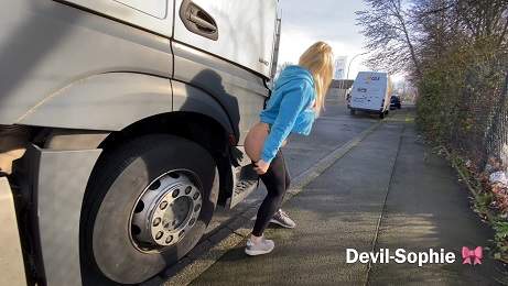 DevilSophie starring in OMG - how does the shit get onto the truck running board - ScatShop (UltraHD 4K 2160p / Scat)