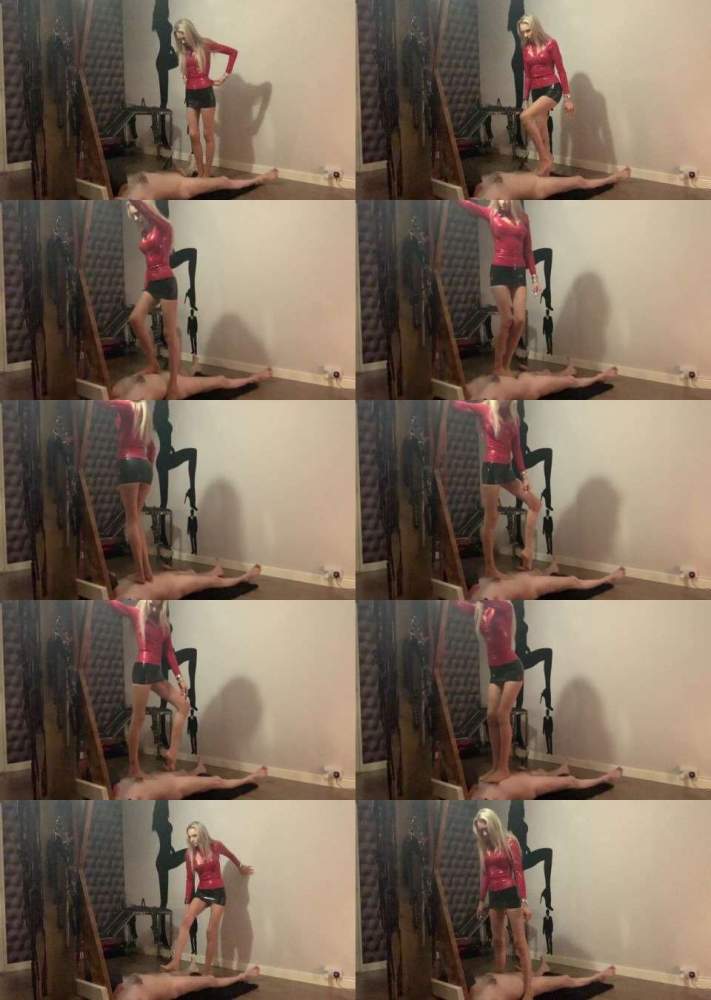 Barefoot Trampling Clips From One Of Todays Sessions - LadyDarkAngelUk (FullHD 1080p)