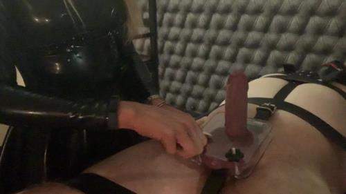 Squashing Balls With A Clear Perspex Cage - LadyDarkangelUk (FullHD 1080p)