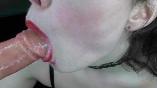 Tigger Rosey starring in Lipstick Blowjob (FullHD 1080p)