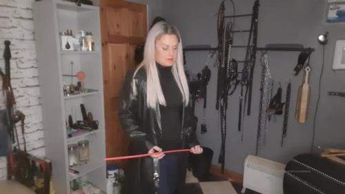 This Was A Added Extra For My Slave - MistressAthena (HD 720p)