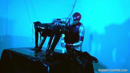 Rubber Jeff, Latexlara starring in The Blue Room - Ass Hooked And Vibed - Kink (FullHD 1080p)