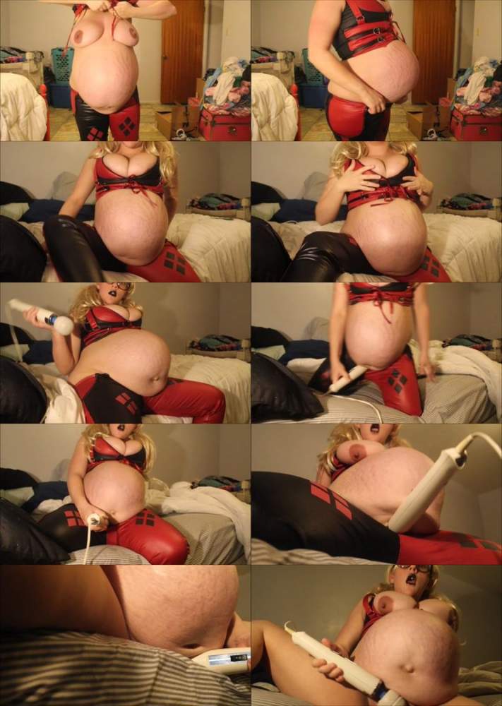 Madeline Bug starring in Preggo Harley Cosplay 34 Weeks - Manyvids (FullHD 1080p)