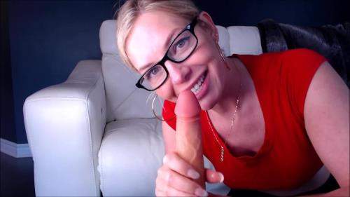 Missbehavin26 starring in Stepmom convinces u to keep her secret (FullHD 1080p)