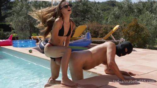 Deep Pegging On The Swimming Pool - LadyAnnabelle666 (FullHD 1080p)